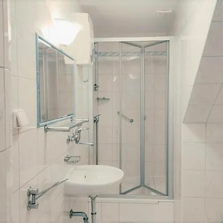 Z łazienkami Obiekt Przy żeglarzy Pensjonat 3*